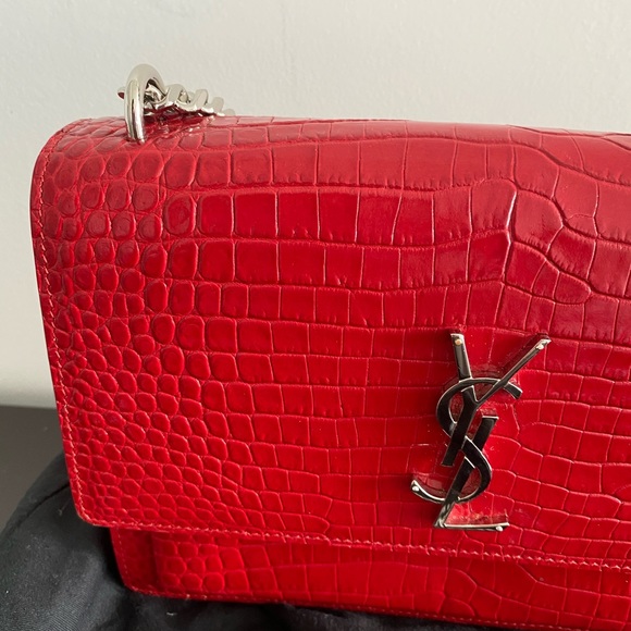 SAINT LAURENT YSL CROC EMBOSSED SUNSET CHAIN BAG - Picture 2 of 3